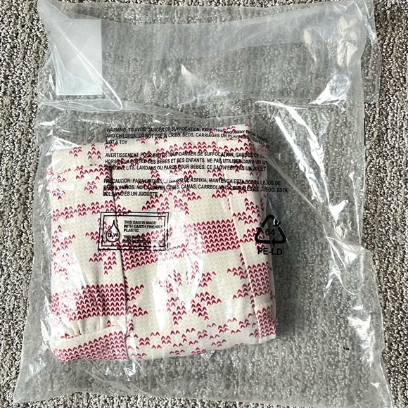 NWT Kate Quinn Long Bell Sleeve Ballerina Jumpsuit Size 18/24 Months - Picture 4 of 4